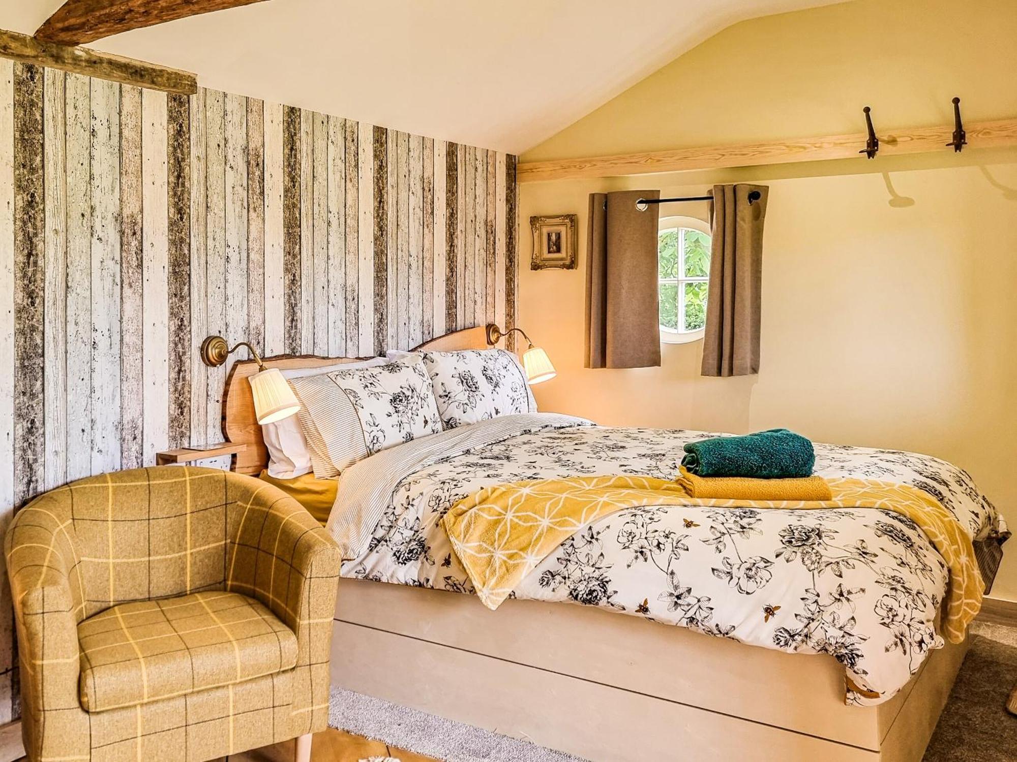 Walnut Lodge Wells Luaran gambar